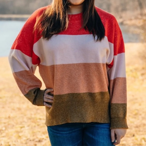 A new day Striped Sweater - Picture 2 of 8